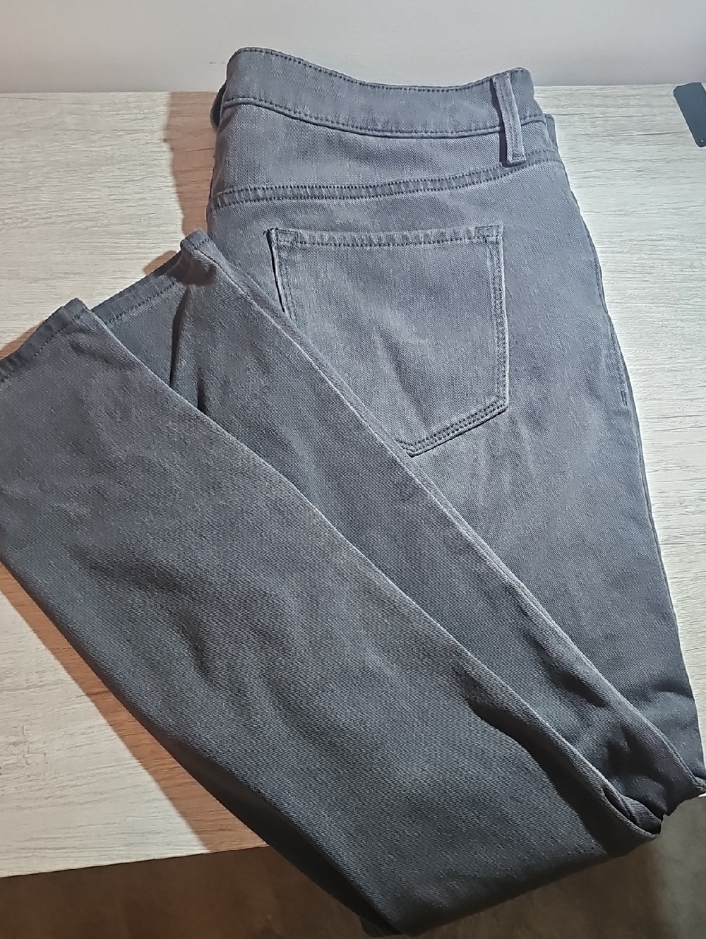 Old Navy Straight Leg Pants in Charcoal Gray
